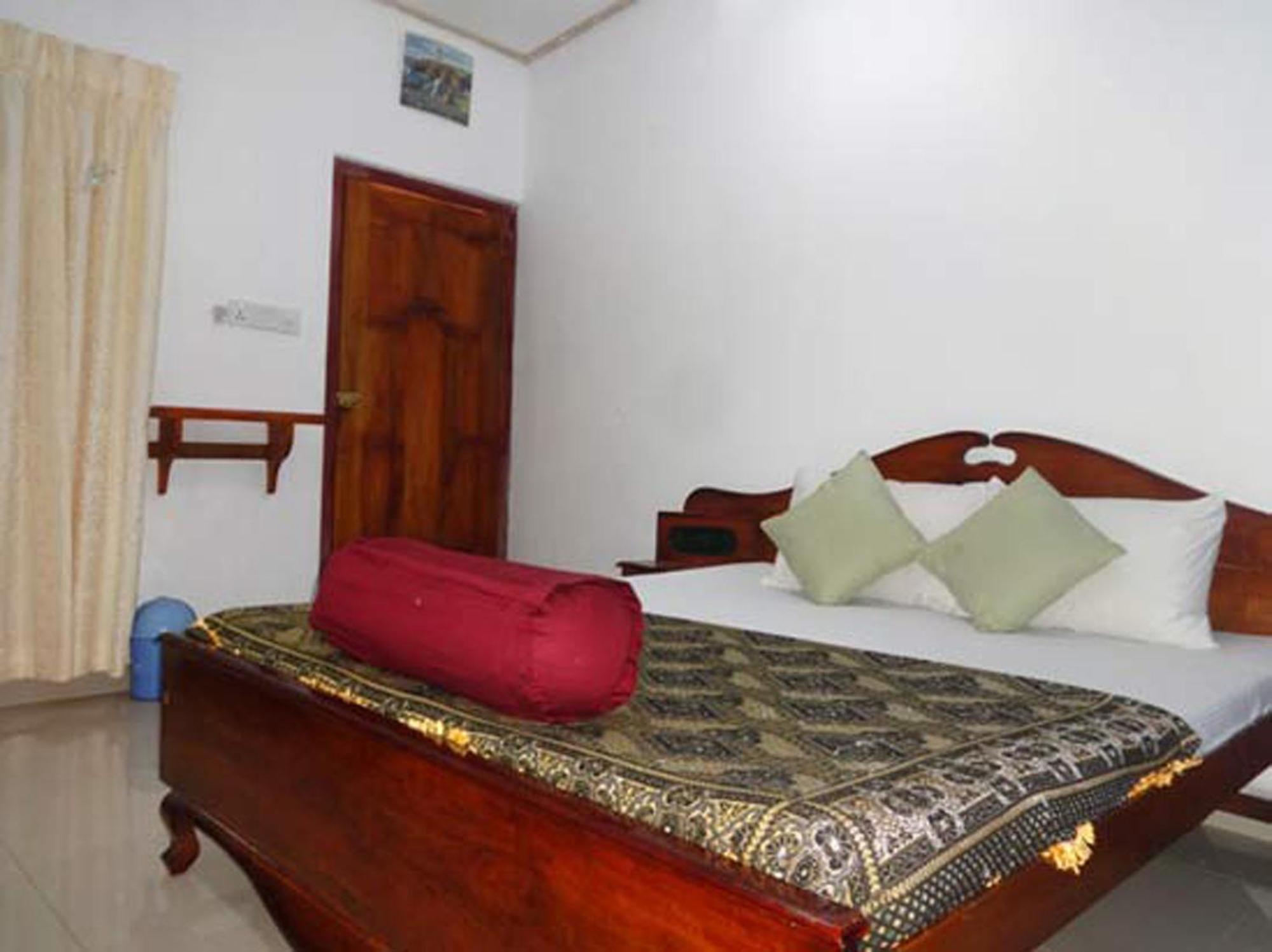 Dutch Bay Beach Cottages Trincomalee Εξωτερικό φωτογραφία