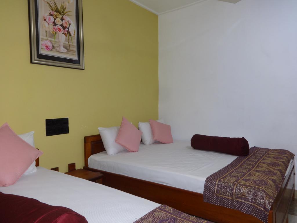 Dutch Bay Beach Cottages Trincomalee Εξωτερικό φωτογραφία