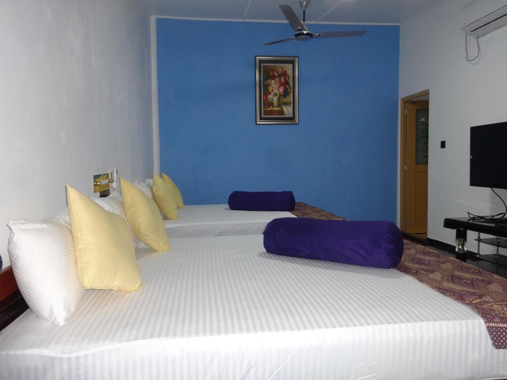 Dutch Bay Beach Cottages Trincomalee Εξωτερικό φωτογραφία