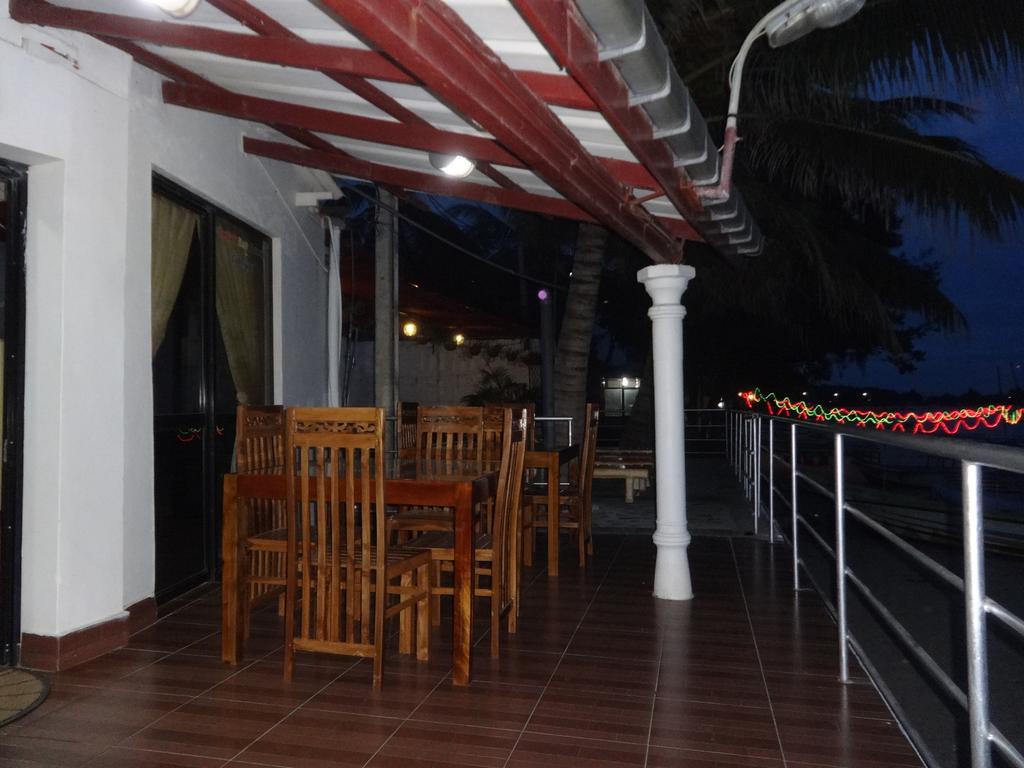 Dutch Bay Beach Cottages Trincomalee Εξωτερικό φωτογραφία